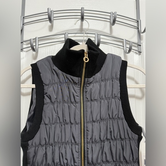 Calvin Klein Performance Puffer Down Vest Jacket Women’s Sz S Black Zip NWT - Picture 3 of 16